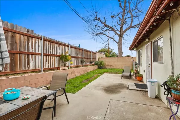 Lomita, CA 90717,25123 Andreo Ave. Avenue