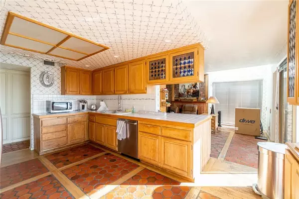 Palos Verdes Estates, CA 90274,1000 Palos Verdes Drive West