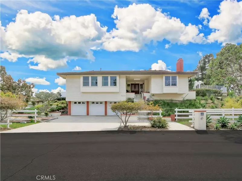 4 Bridlewood Circle, Rolling Hills Estates, CA 90274