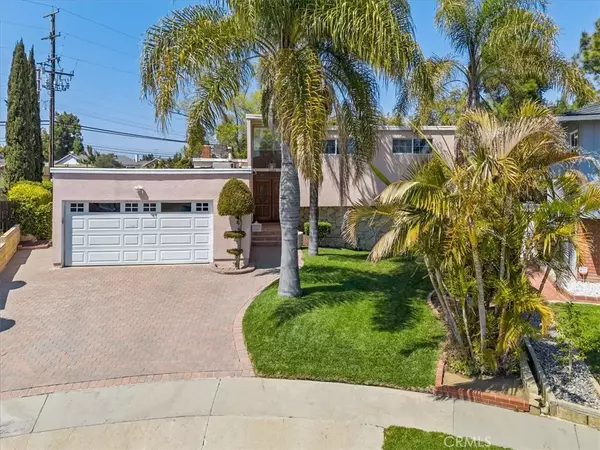 Harbor City, CA 90710,23833 Livewood Lane