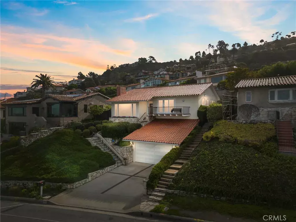 Palos Verdes Estates, CA 90274,644 Via Del Monte