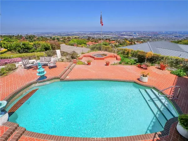 Rancho Palos Verdes, CA 90275,4 Via Subida