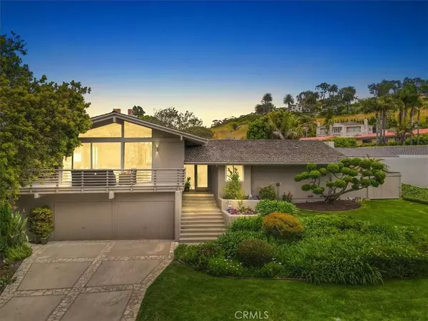 Palos Verdes Estates, CA 90274,805 Via Margate