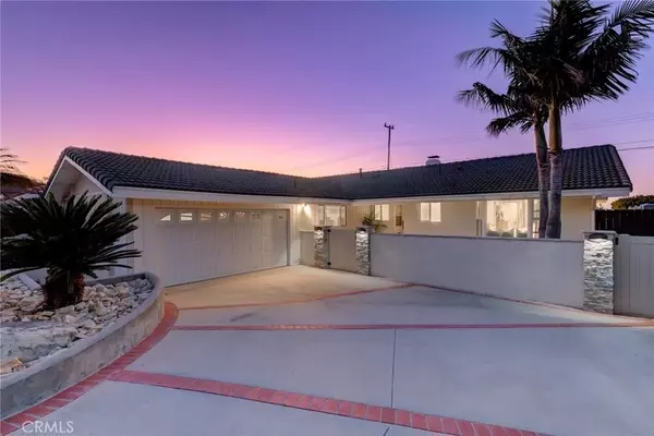 Rancho Palos Verdes, CA 90275,26139 Barkstone Drive