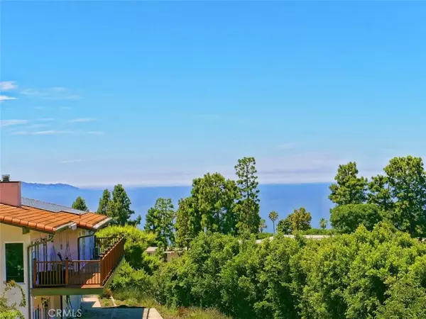 Rancho Palos Verdes, CA 90275,30203 Rhone Drive