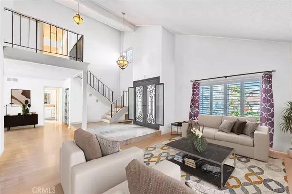 Rancho Palos Verdes, CA 90275,1208 W Bloomwood Road