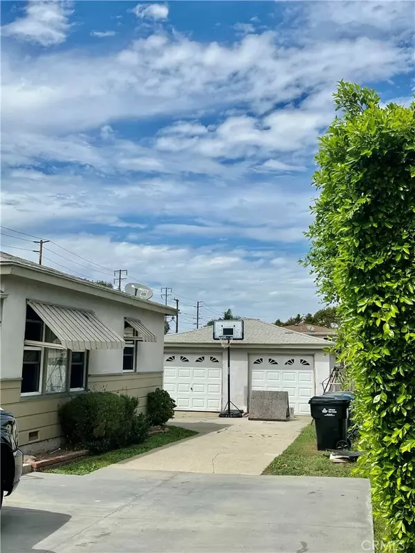 Lomita, CA 90717,2367 247th Street