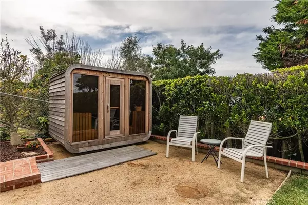 Rancho Palos Verdes, CA 90275,6762 Birchman Drive