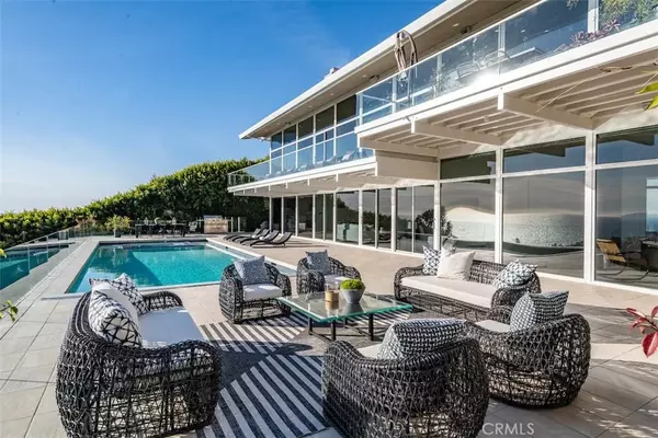 Palos Verdes Estates, CA 90274,1380 Via Romero