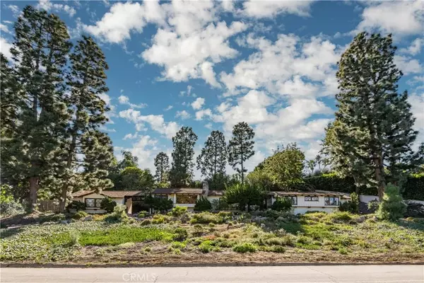 1824 Via Visalia, Palos Verdes Estates, CA 90274