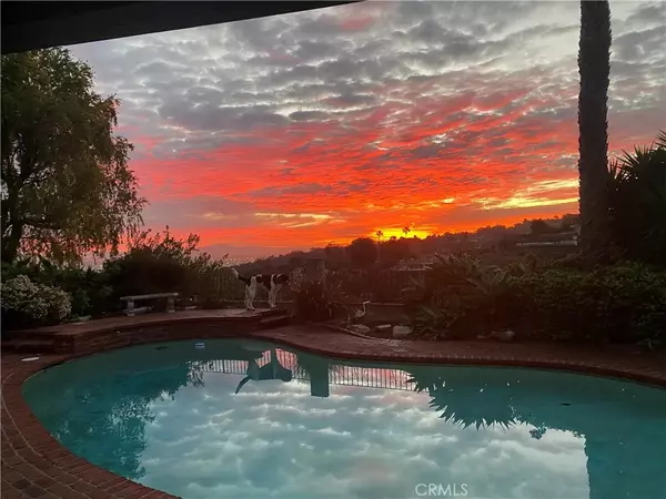 Rancho Palos Verdes, CA 90275,27948 Beechgate Drive