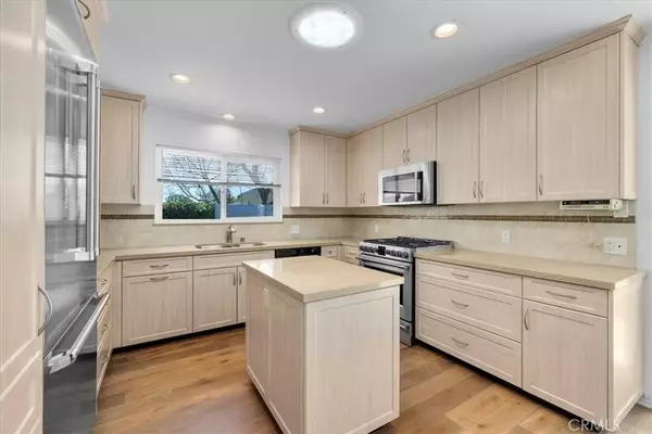 Rancho Palos Verdes, CA 90275,13 Coach Road