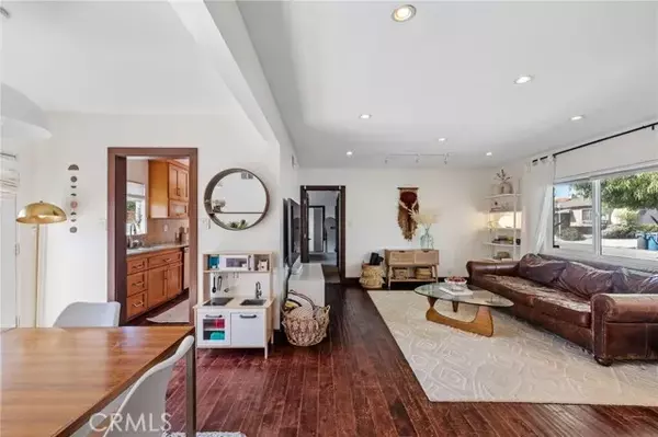 Lomita, CA 90717,25404 Feijoa Ave