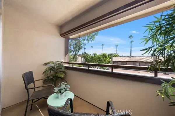 Rancho Palos Verdes, CA 90275,5947 Armaga Spring Road #H