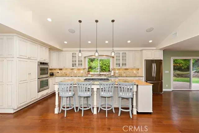 Rancho Palos Verdes, CA 90275,5701 Whitecliff Drive