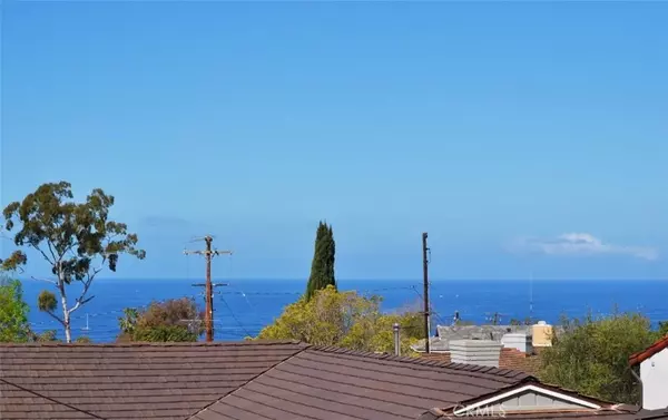 Palos Verdes Estates, CA 90274,2124 Via Rivera