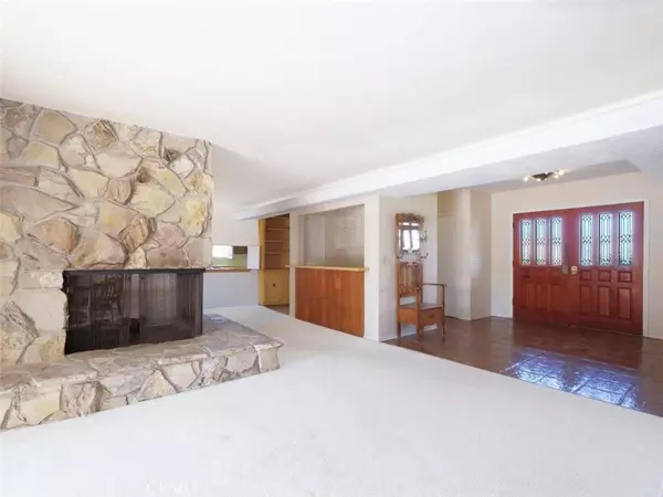 Rolling Hills Estates, CA 90274,16 Roanwood Drive