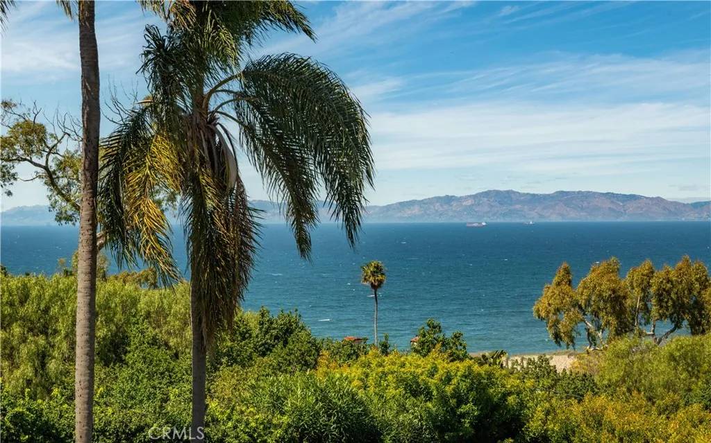 541 Via Del Monte, Palos Verdes Estates, CA 90274