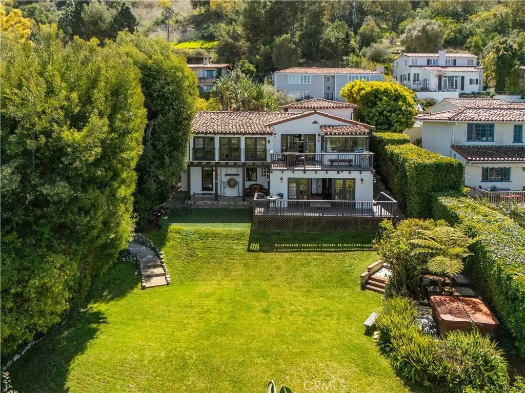 Palos Verdes Estates, CA 90274,541 Via Del Monte