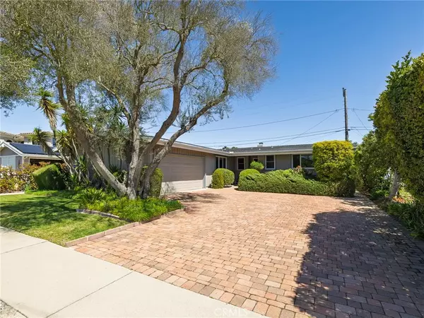 Rancho Palos Verdes, CA 90275,27012 Freeport Road