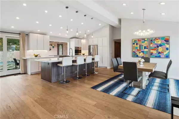 Palos Verdes Estates, CA 90274,1229 Via Coronel