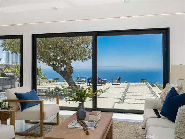 Rancho Palos Verdes, CA 90275,30414 Ganado Drive