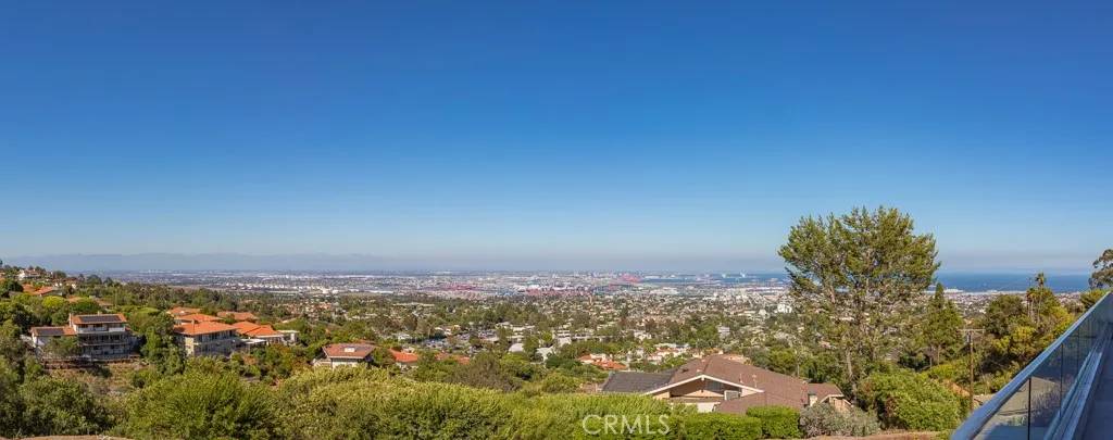 Rancho Palos Verdes, CA 90275,43 Avenida Corona