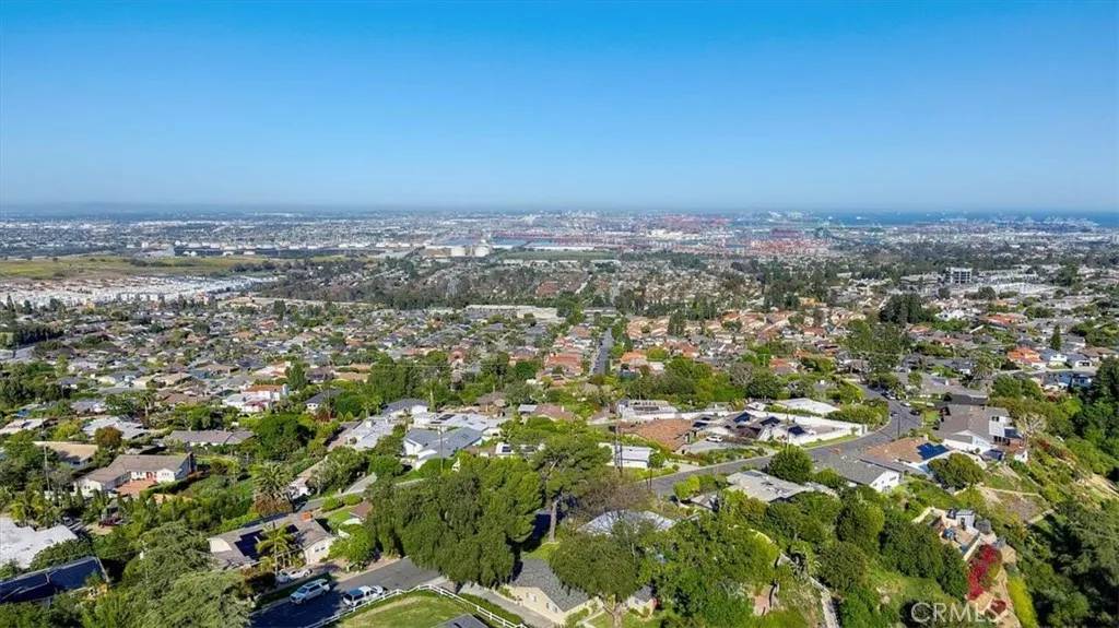 Rancho Palos Verdes, CA 90275,94 Rockinghorse Road