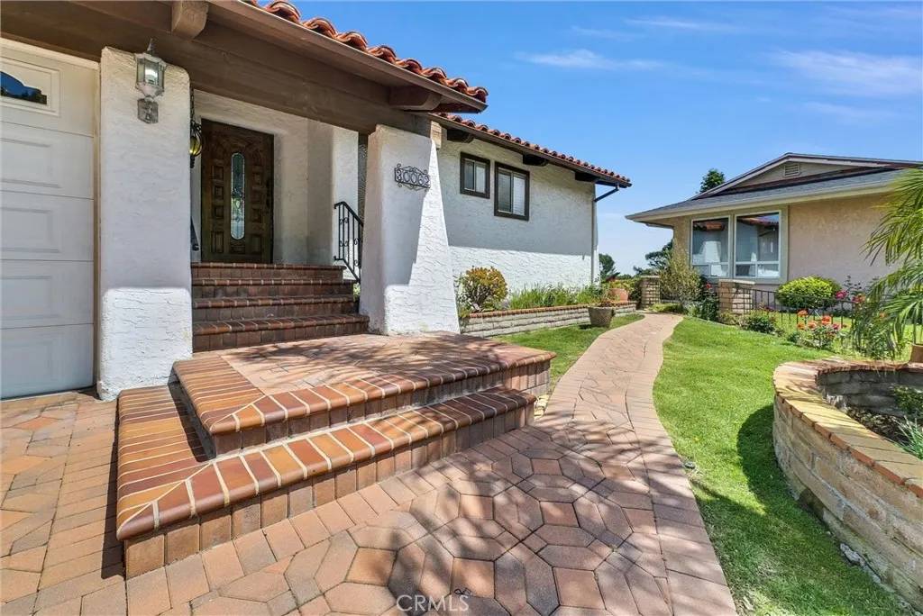 Rancho Palos Verdes, CA 90275,30062 Grandpoint Lane