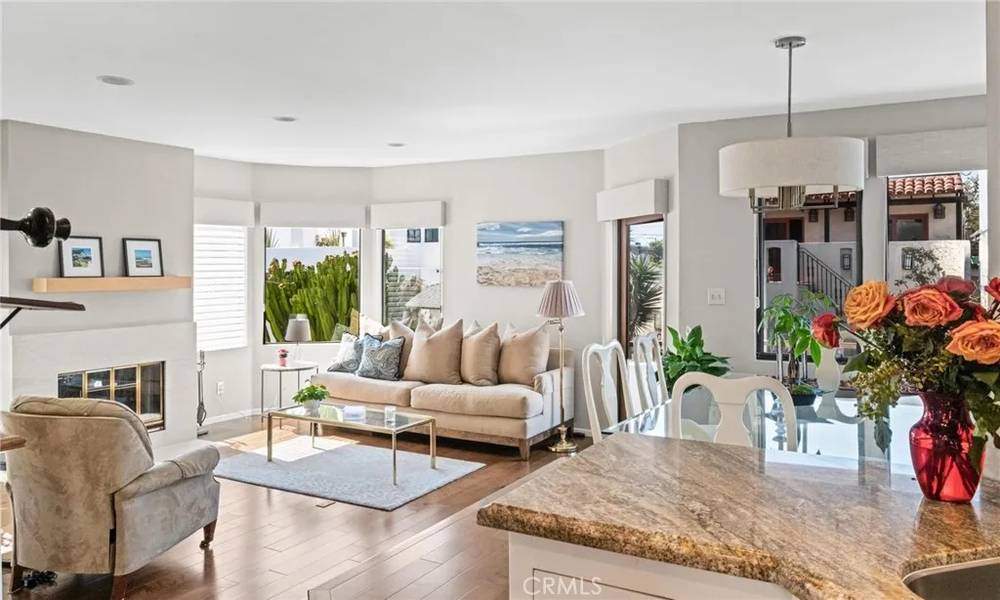 444 30th Street, Manhattan Beach, CA 90266