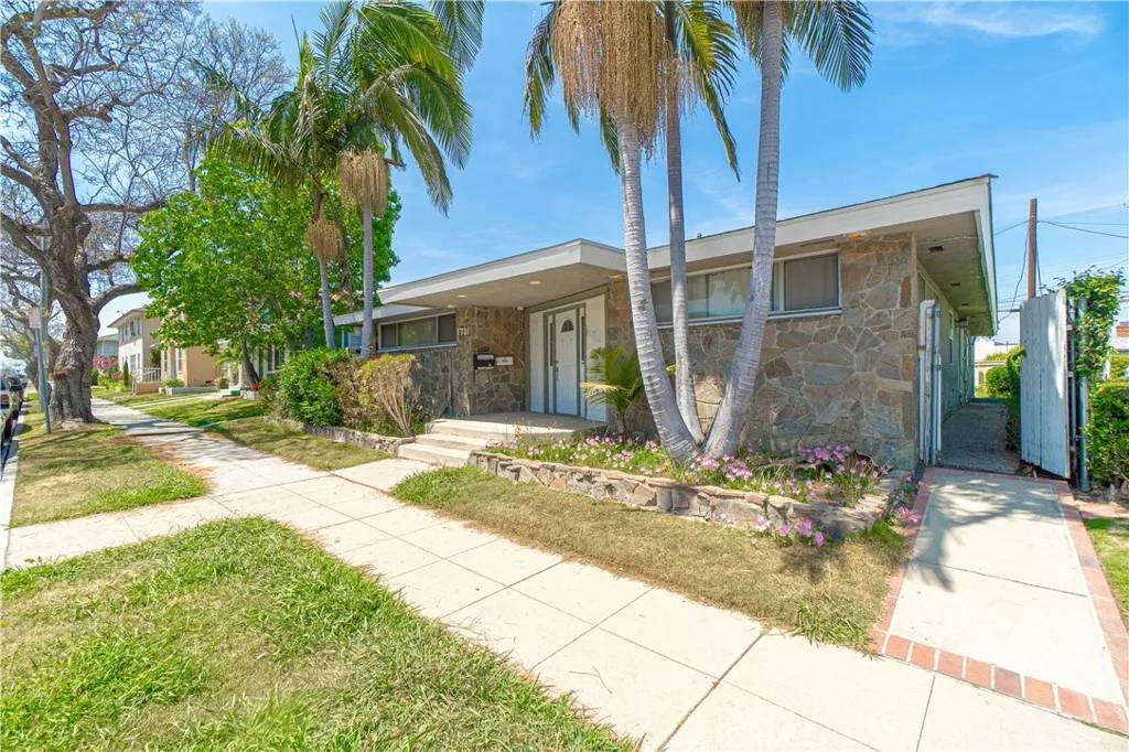 Long Beach, CA 90807,1731 E Wardlow Road
