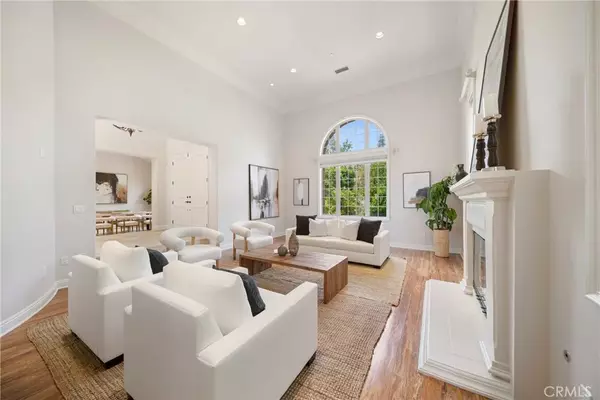 Encino, CA 91436,15850 Seville Lane