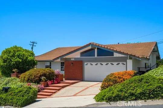 Rancho Palos Verdes, CA 90275,6741 Monero Drive