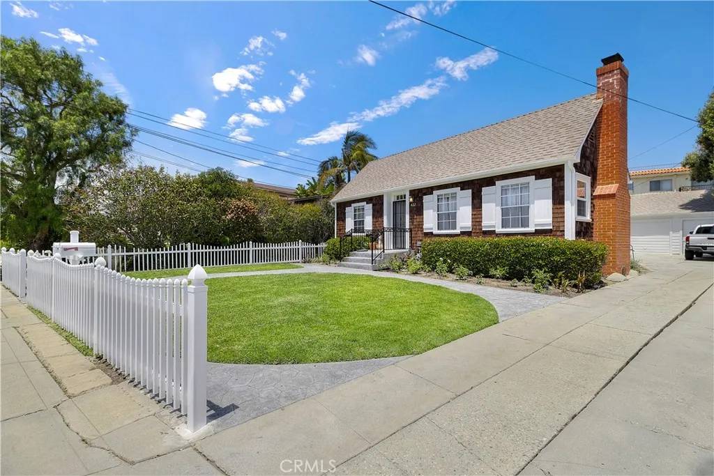 San Pedro, CA 90731,422 W 40th Street