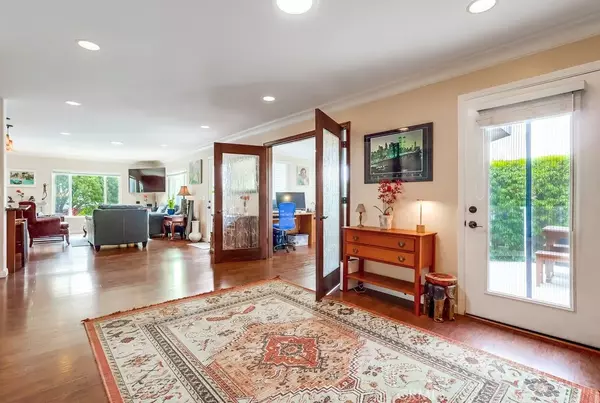 San Pedro, CA 90732,2275 25TH West #101
