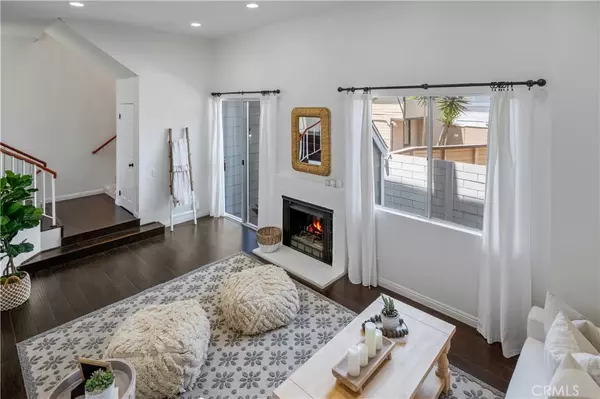 Lomita, CA 90717,25839 Cypress Street #B