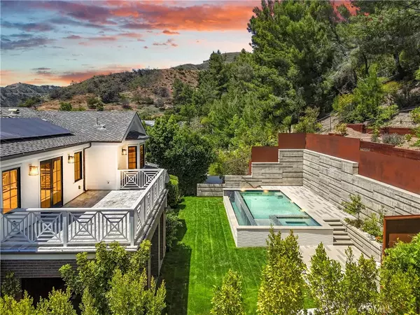 Brentwood, CA 90049,2520 La Condesa Drive