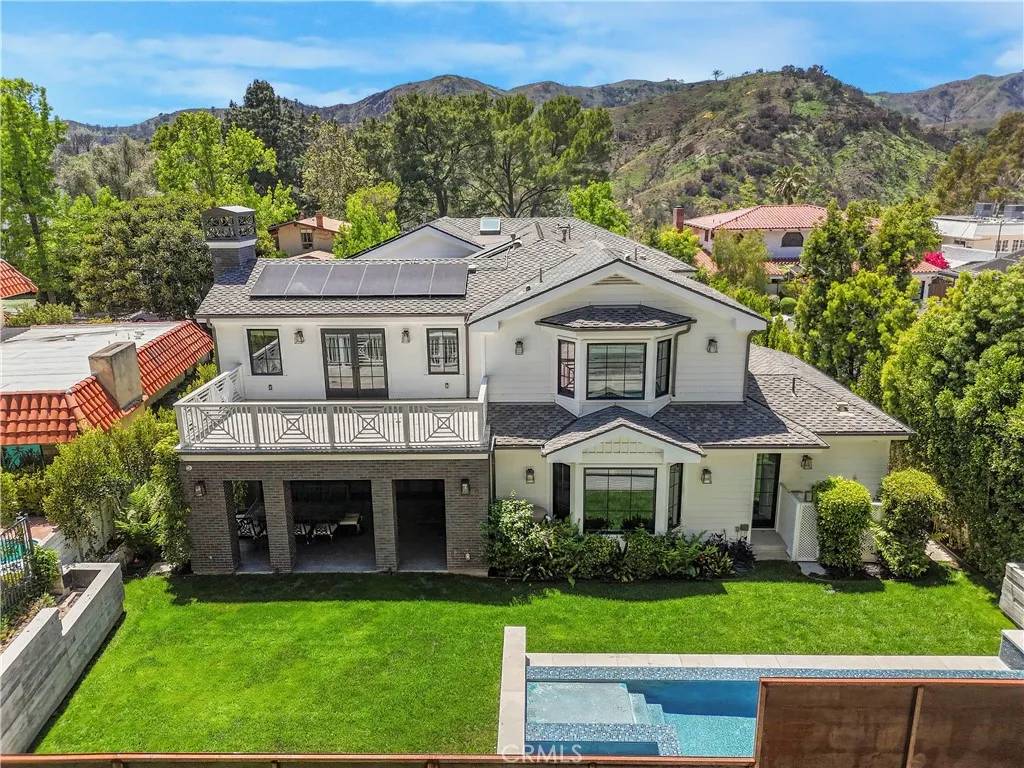 Brentwood, CA 90049,2520 La Condesa Drive