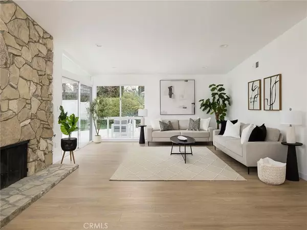 Rancho Palos Verdes, CA 90275,4918 Delacroix Road