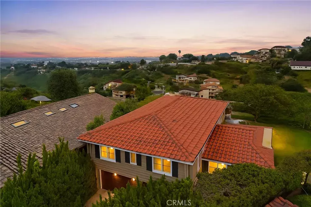 Rancho Palos Verdes, CA 90275,27990 Beechgate Drive