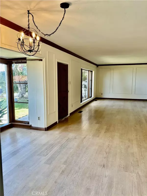 Palos Verdes Estates, CA 90274,888 Via Del Monte