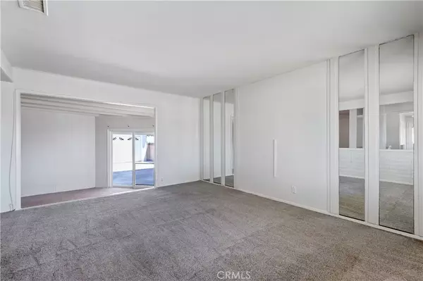 Wilmington, CA 90744,513 W D Street