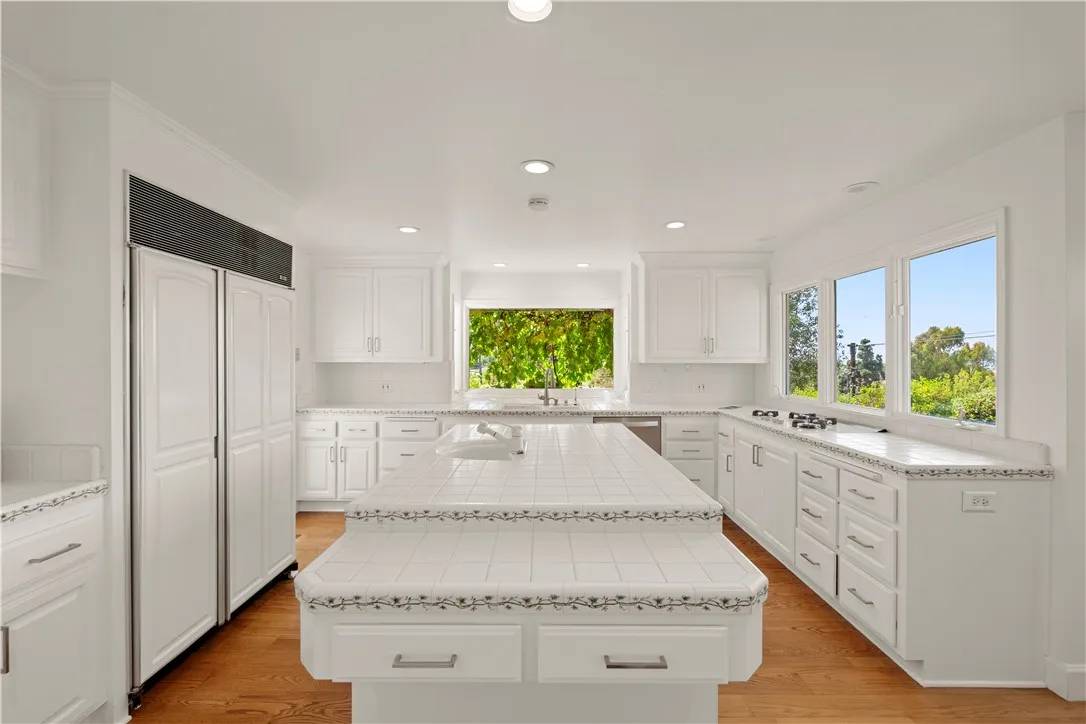 Rolling Hills Estates, CA 90274,55 Encanto Drive