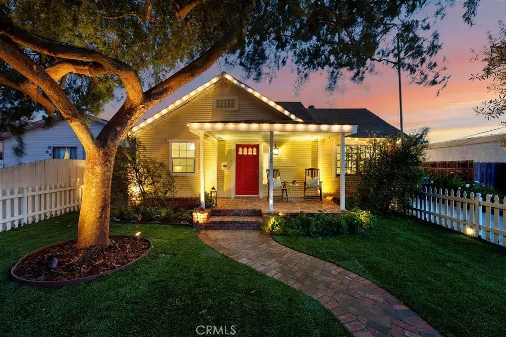 Lomita, CA 90717,2322 246th Street