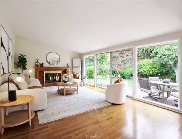 Rancho Palos Verdes, CA 90275,27045 Shorewood Road