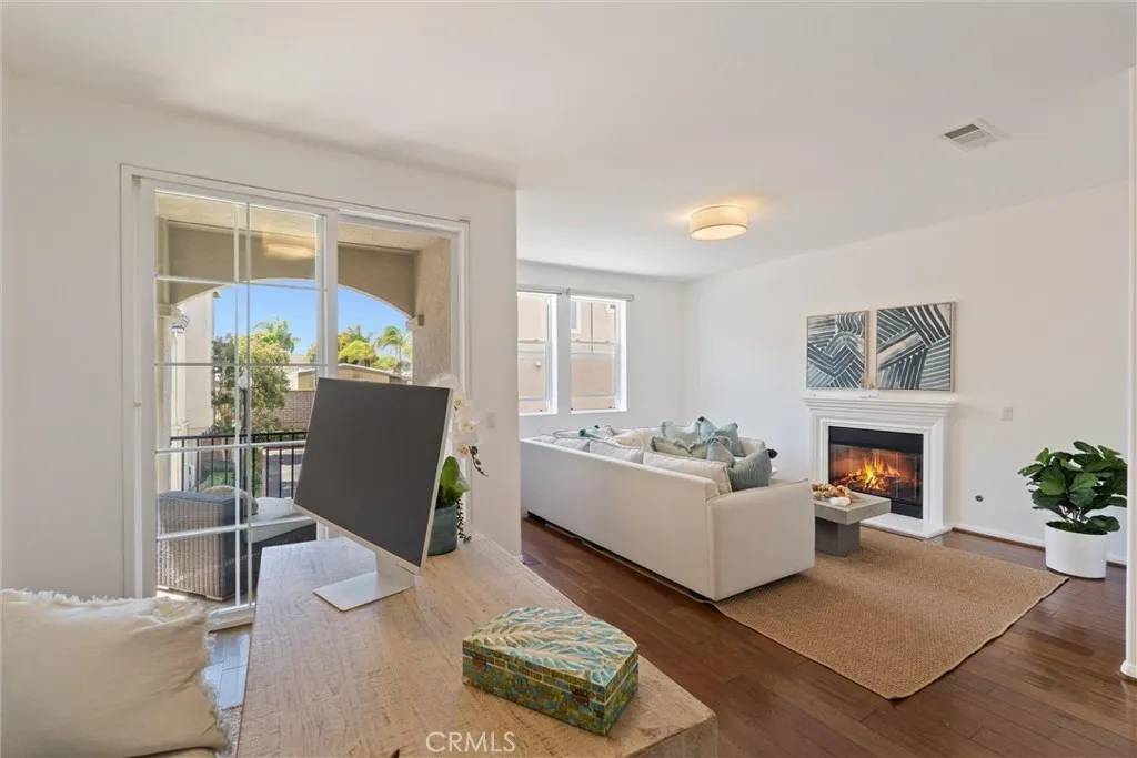 Torrance, CA 90503,20514 Earl Street