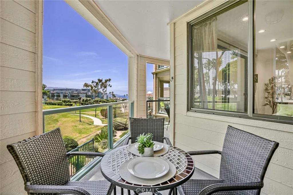 120 The Village #210, Redondo Beach, CA 90277