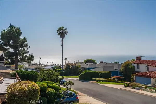 Redondo Beach, CA 90277,426 Via La Selva