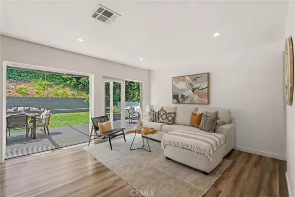 Torrance, CA 90505,5510 Greenmeadows Street
