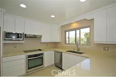 Rancho Palos Verdes, CA 90275,28318 Ridgefalls Court